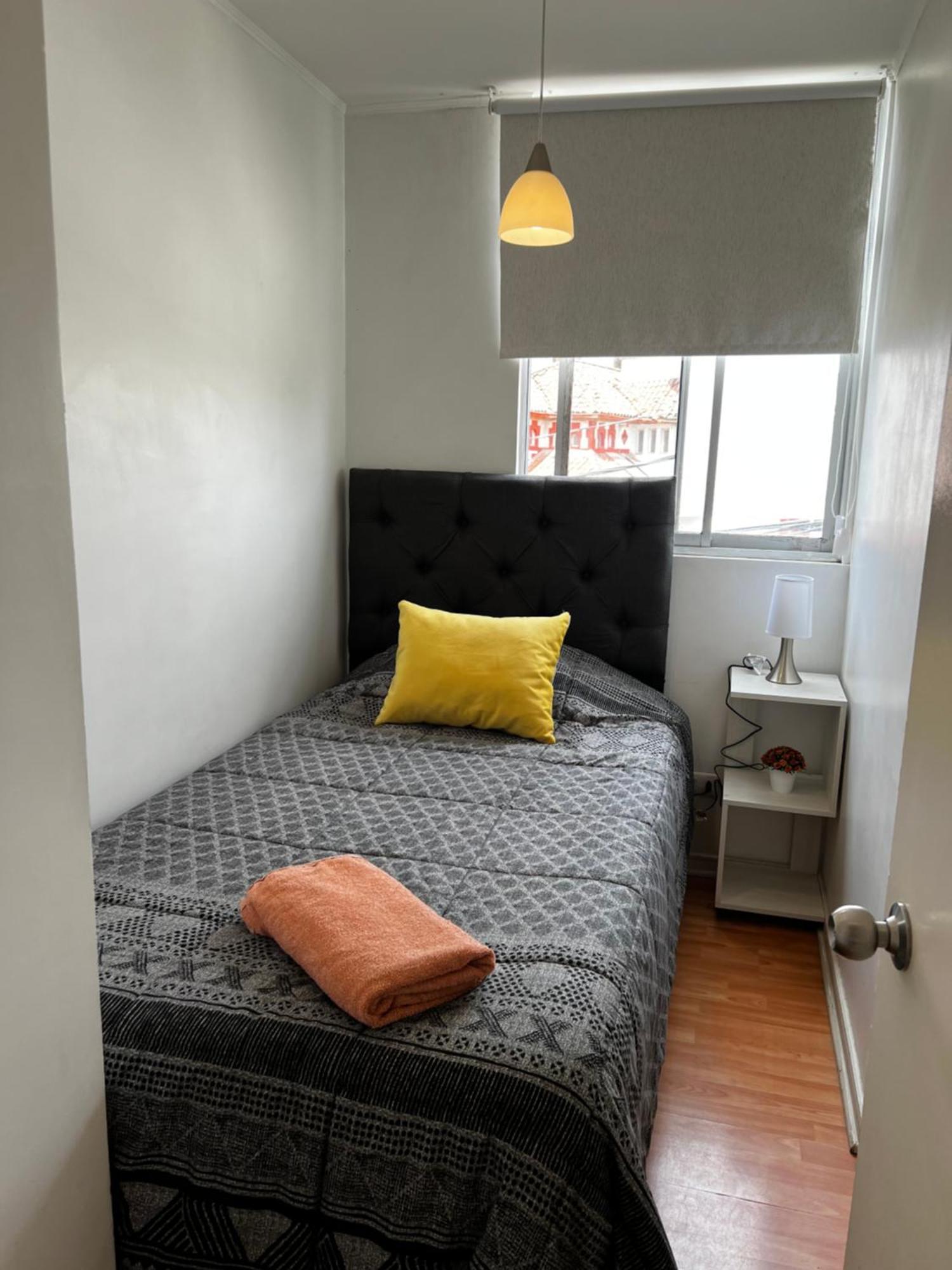 Depto Comodo Ideal Familias, 3 Habitaciones, Wifi, Estacionamiento Privado, Cercano A Paramericana 5 Apartamento