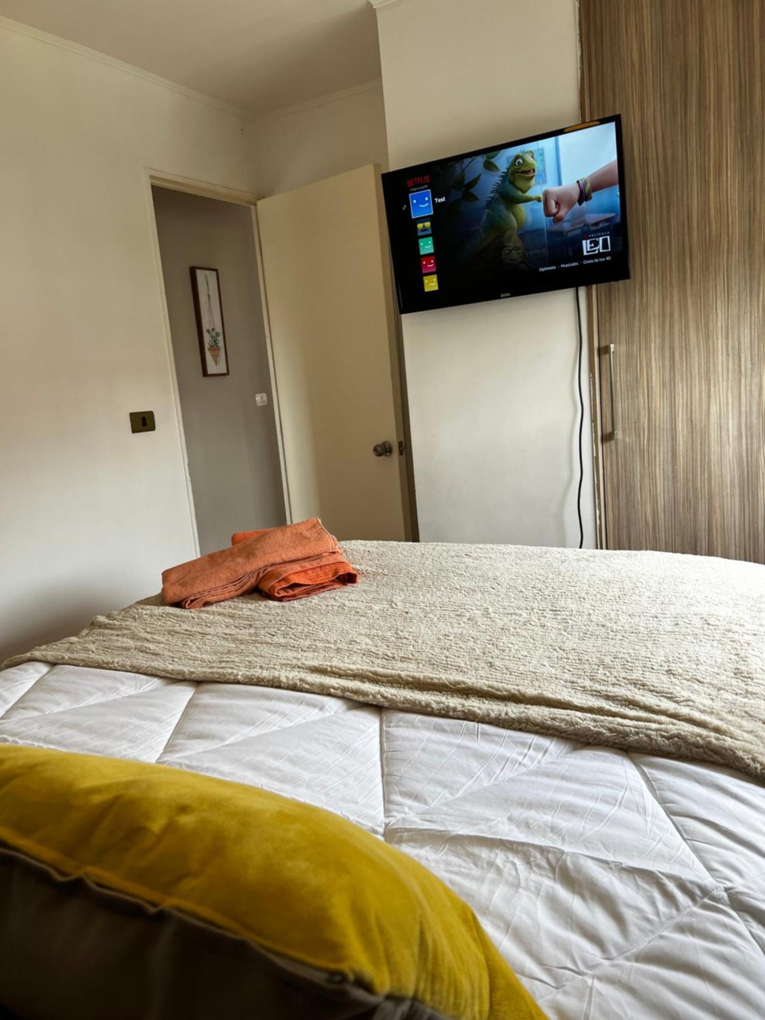 Depto Comodo Ideal Familias, 3 Habitaciones, Wifi, Estacionamiento Privado, Cercano A Paramericana 5